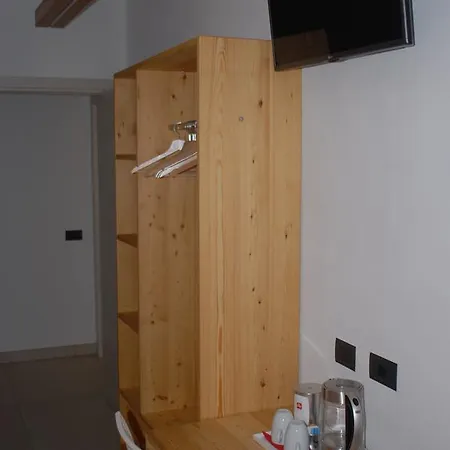 Alciliegio 3* Casnate Con Bernate