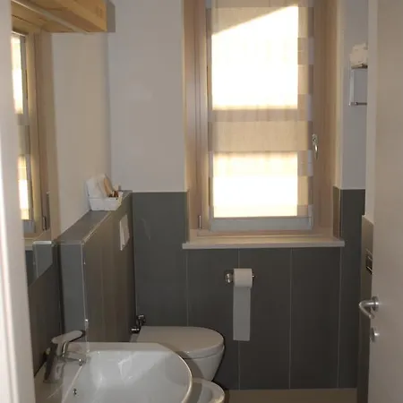 Bed & Breakfast Alciliegio Casnate Con Bernate