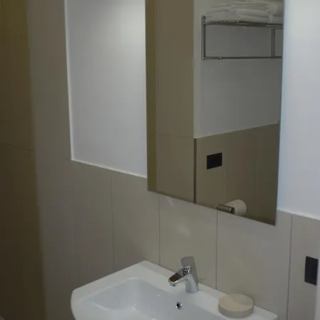 Alciliegio 3* Casnate Con Bernate